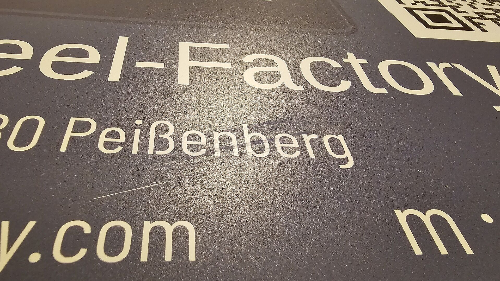 Magnet hat starke optische Fehler