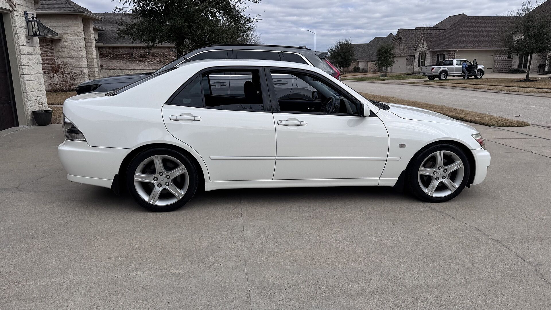 Best Price Used Sedan Under $3,000 for Sale - Japanese Used Cars