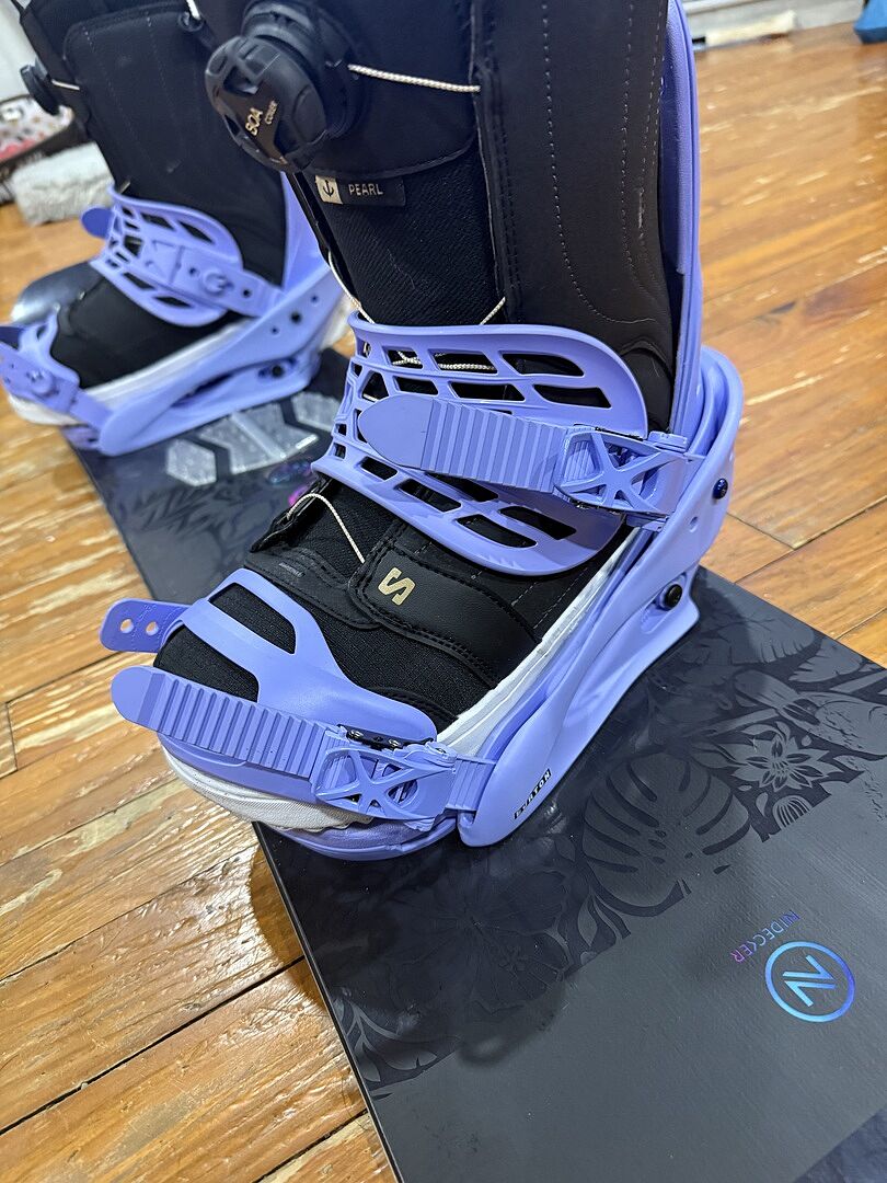 Women's Burton Citizen Re:Flex Snowboard Bindings | Burton.com