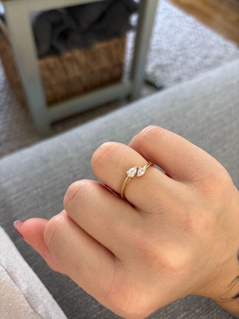 Astrid & Miyu Crystal Pear bague ouverte dorée poire