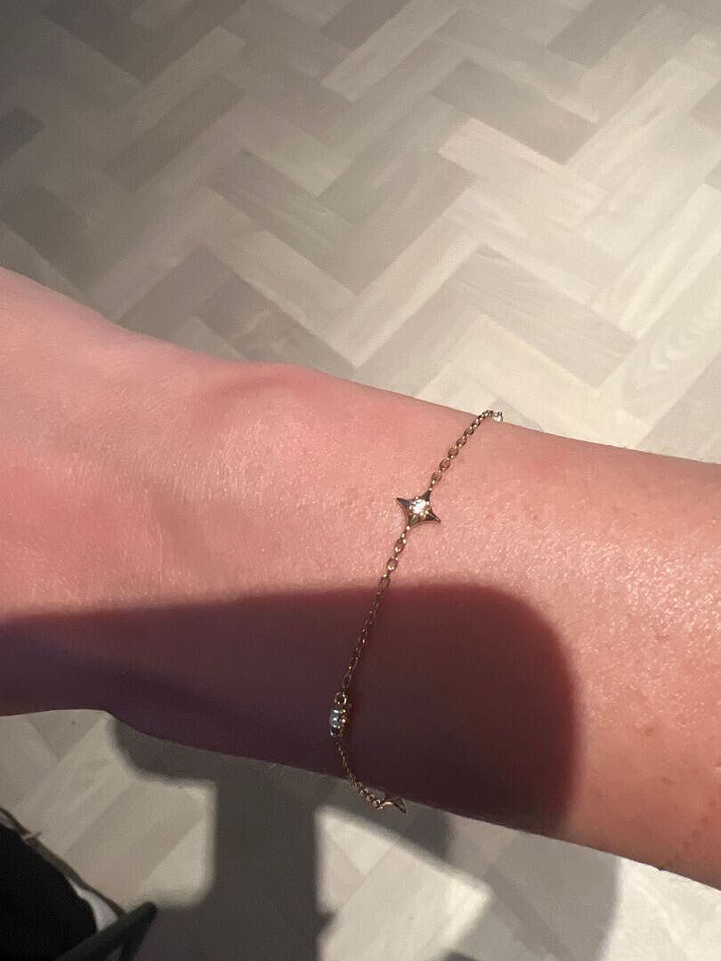 Astrid & Miyu Cosmic Star Charm bracelet doré étoile