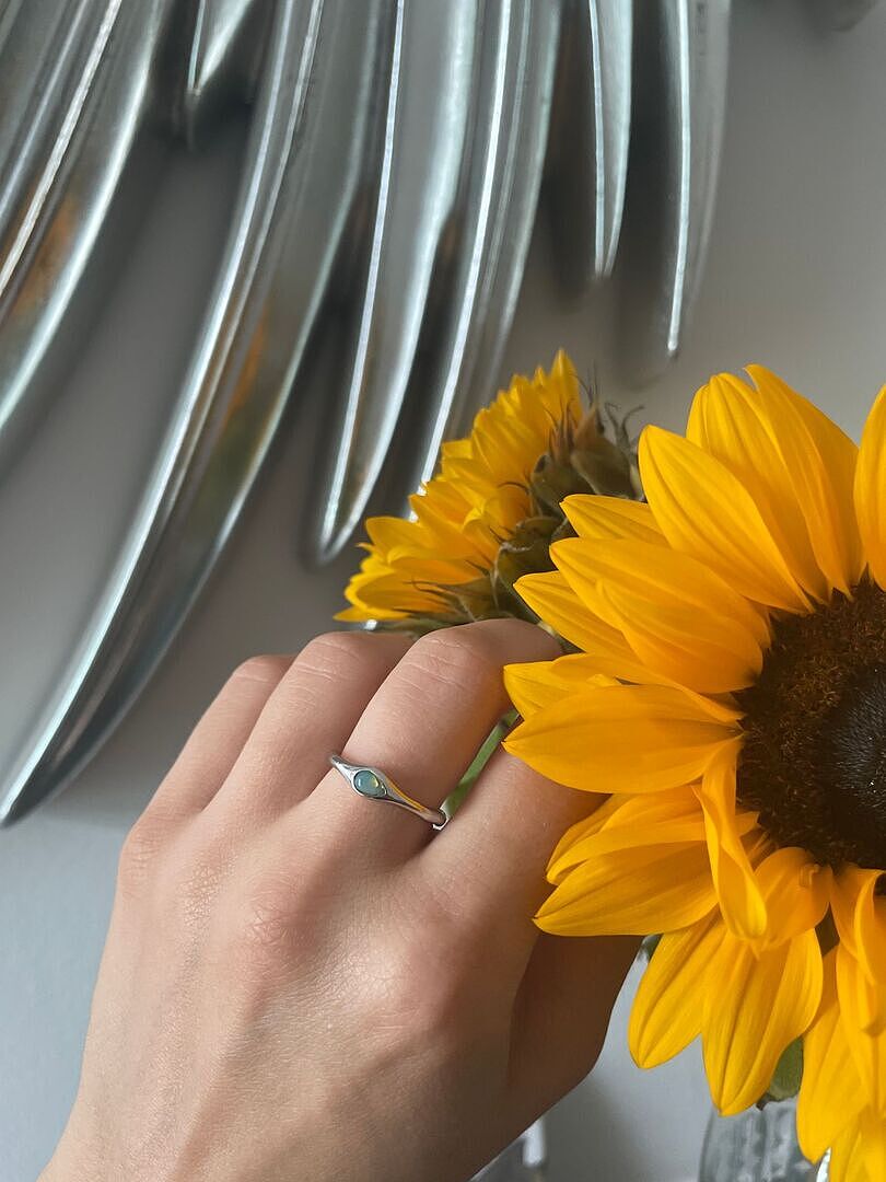 Astrid & Miyu Opal Cocktail Ring bague argent opale