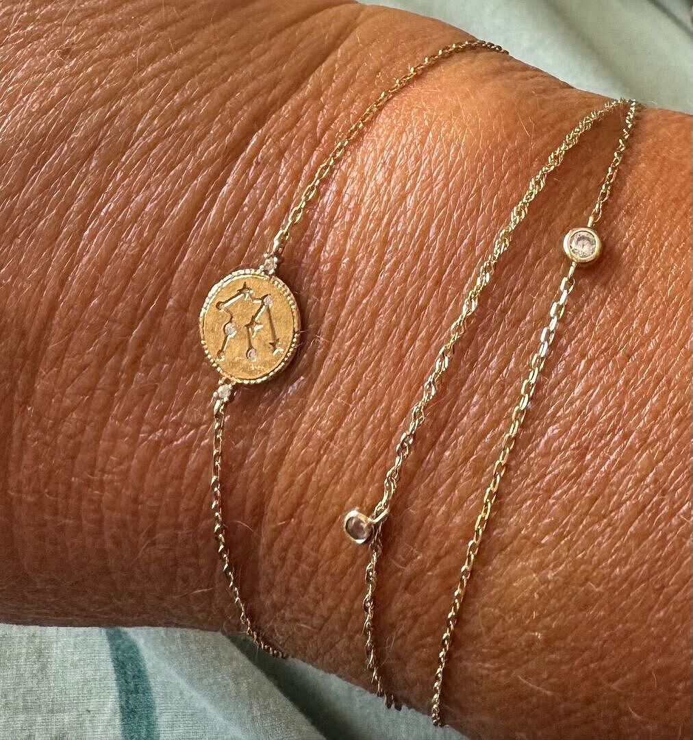 Astrid & Miyu Aquarius Zodiac bracelet doré Verseau