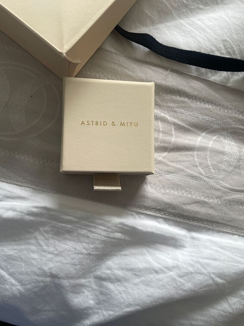 Astrid & Miyu Gemini charme clip Gémeaux doré