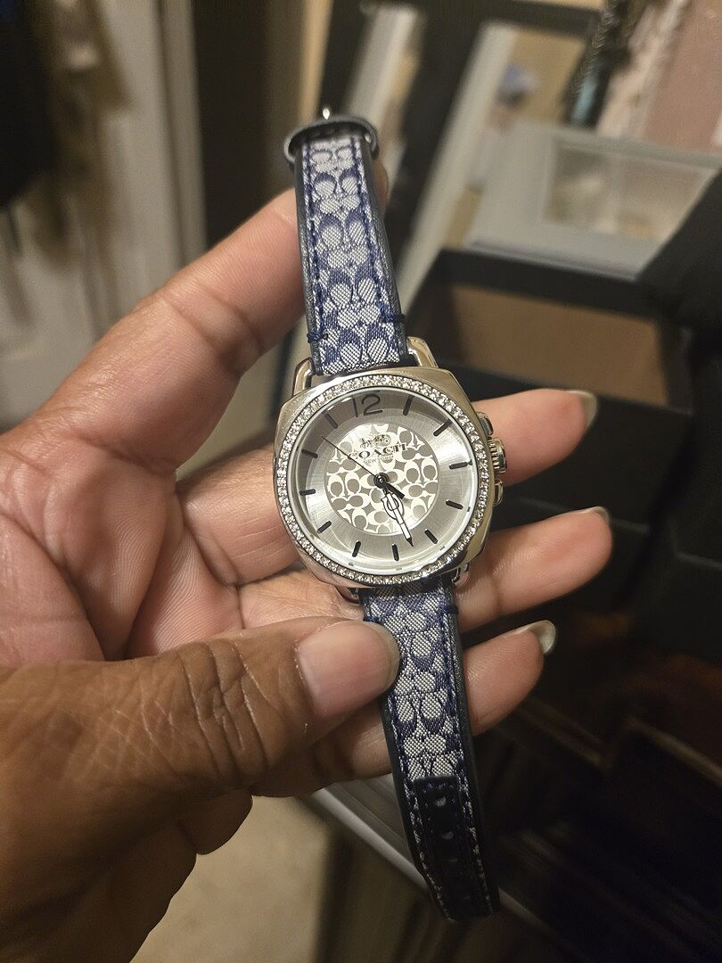 Coach| Movado Company Store | Coach Boyfriend display picture 3