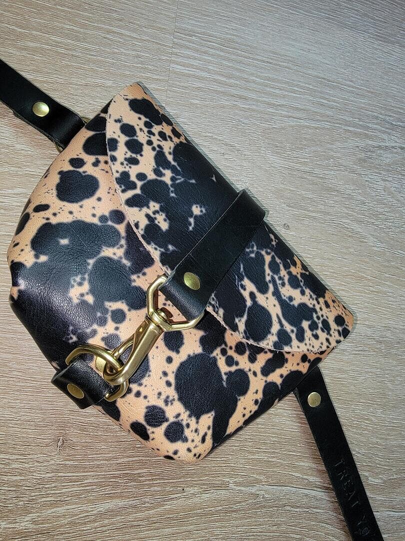 Modern Leather Fanny Pack - Glad & Young Studio