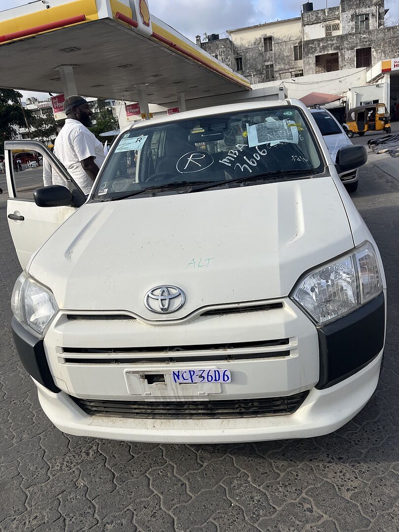 TOYOTA SUCCEED VAN Reviews and Ratings - BE FORWARD