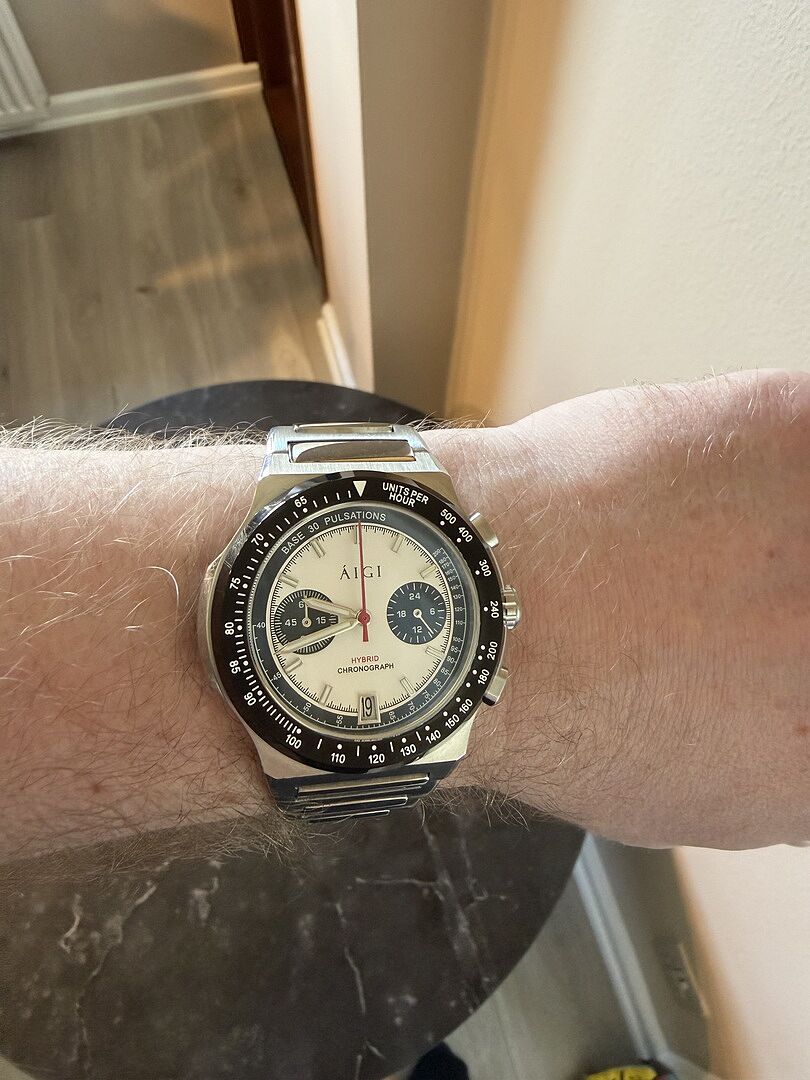 Arctic Chronograph II Panda – Mecha Quartz Watches