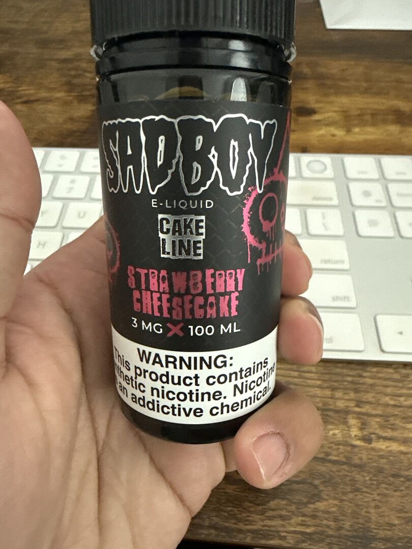 Strawberry Cheesecake - Sadboy - 100mL - $13.99