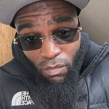 CASU eyewearブラックサングラス Jaxson XL Square Sunglasses | Black & Grey Polarized | Diff Eyewear