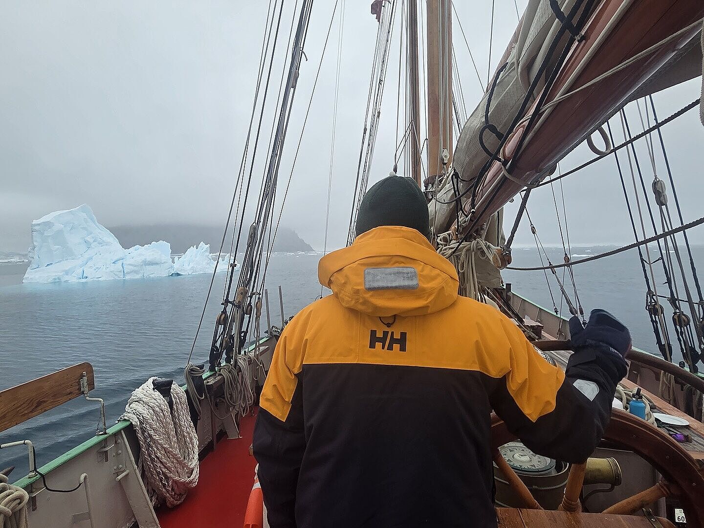 Men's Arctic Ocean H2flow™ Parka | Helly Hansen US
