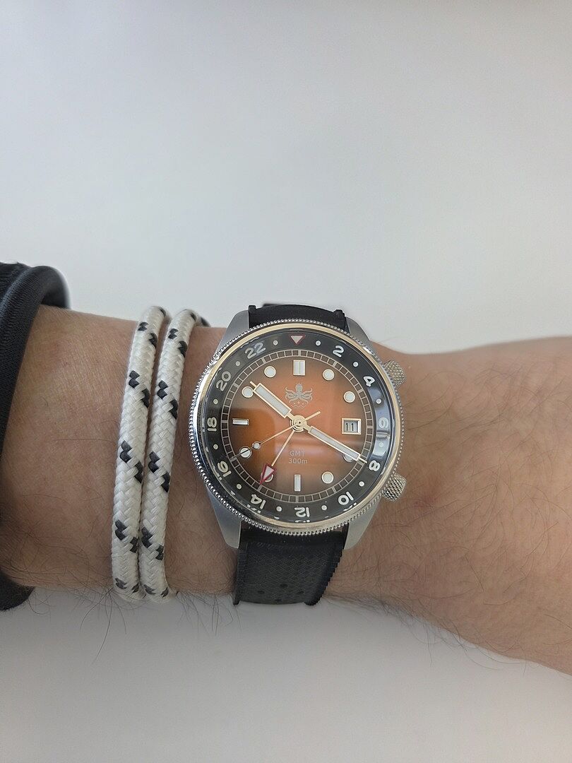 PHOIBOS EAGLE RAY GMT PX023F 300M Dive Watch Orange
