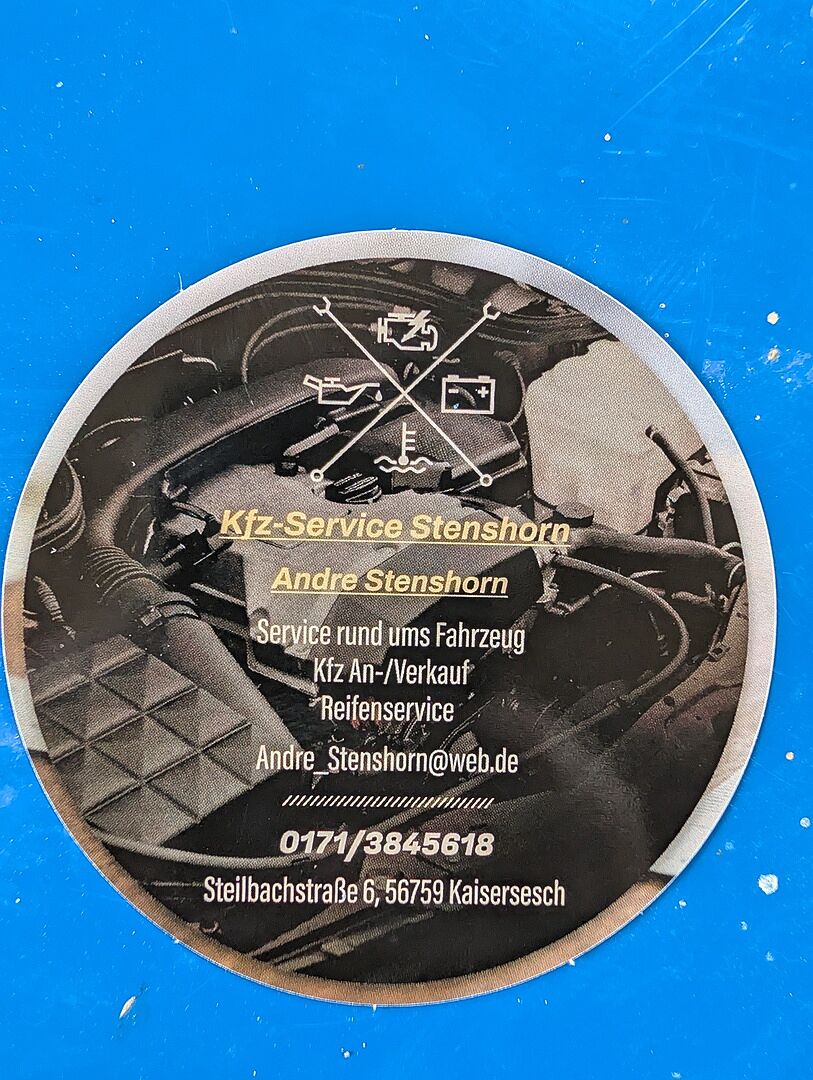 Es ist ein grauer Rand