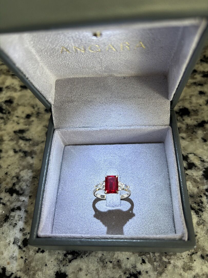 Anniversary ring