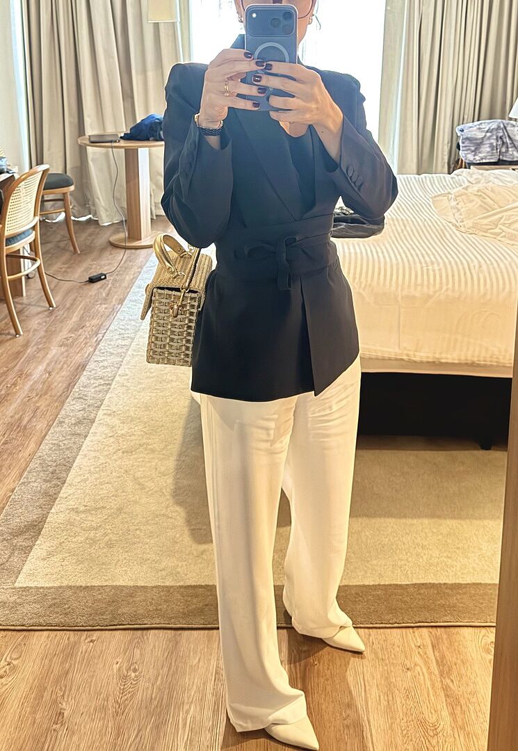 Foto enviada por cliente — Blazer de Alfaiataria Connie Azul Marinho
