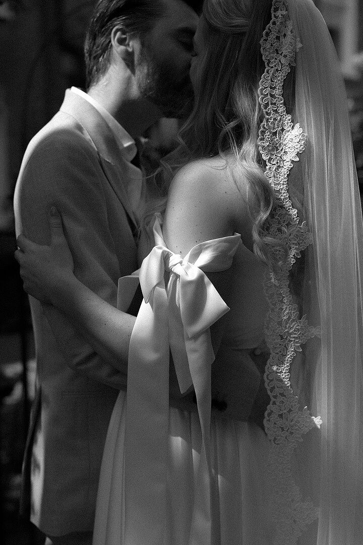 Lou J., real Britten bride