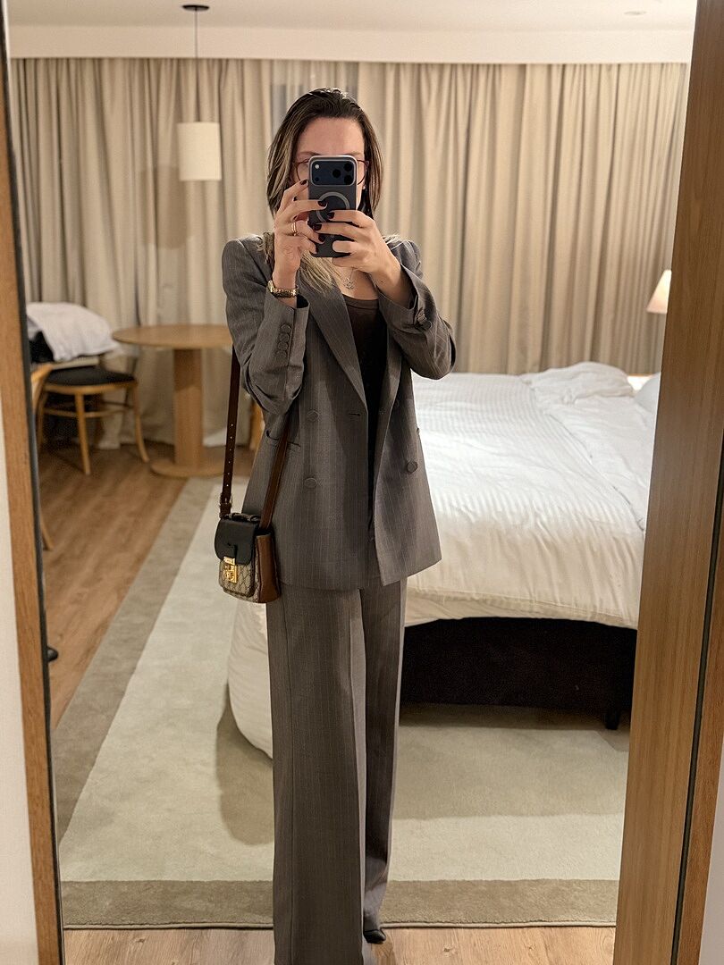 Foto enviada por cliente — Blazer de Alfaiataria Antonia Cinza Claro