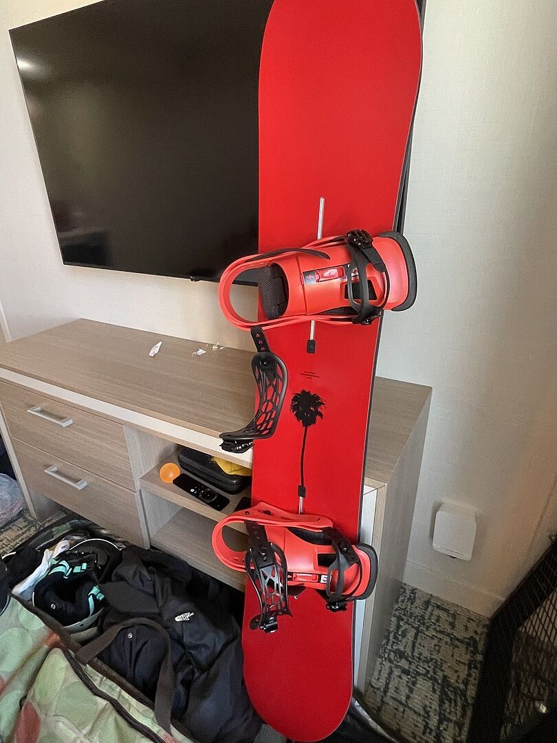 Burton Blossom Camber snowboard Dragon kolförstärkt 158