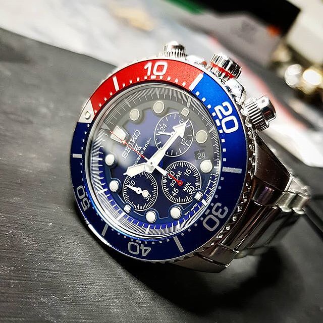seiko men's ssc019 solar diver chronograph watch