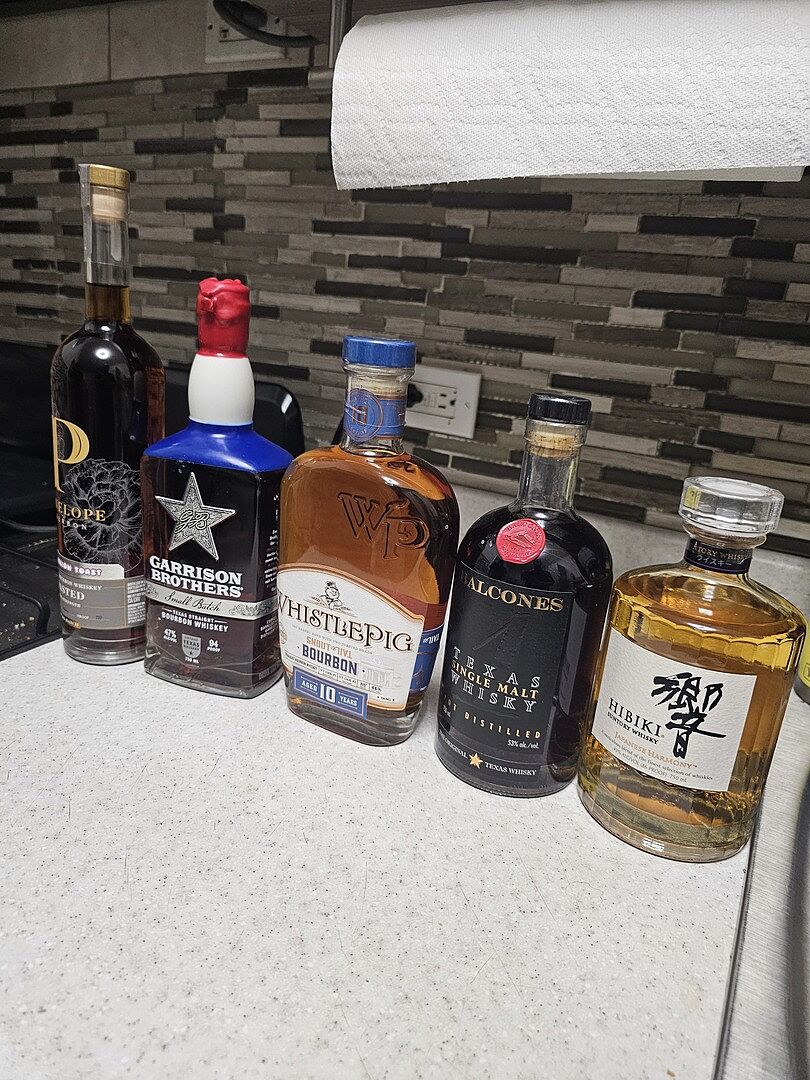 Buy Hibiki Harmony Japanese Whisky Online