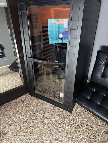 Customer photo of the SaunaBox Solara