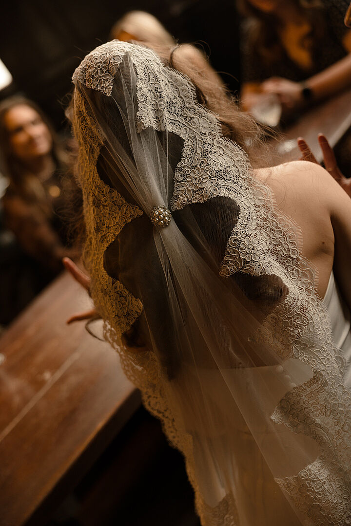 Rhiannon B., real Britten bride