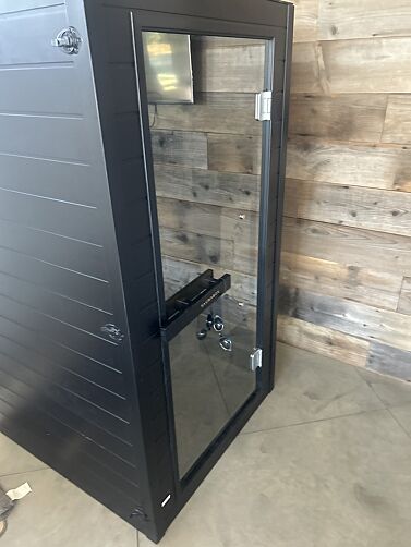 Customer photo of the SaunaBox Solara