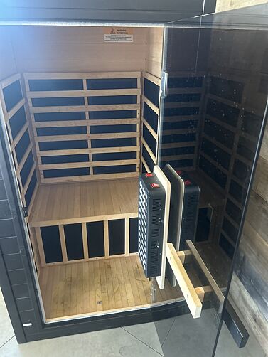Customer photo of the SaunaBox Solara