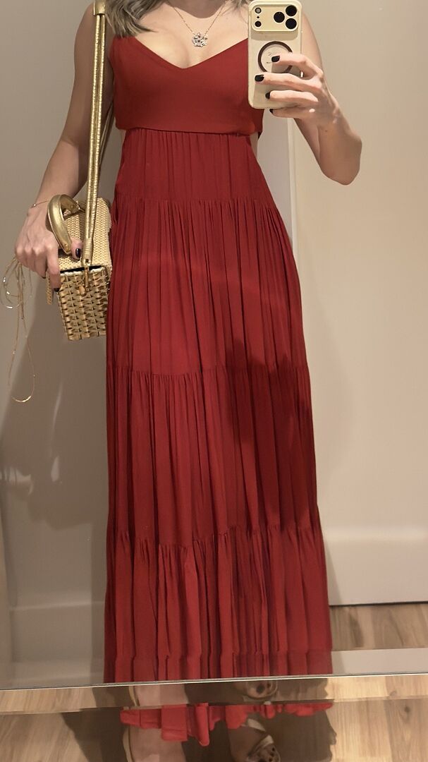 Foto enviada por cliente — Vestido de Alfaiataria Benalia Vermelho Cereja