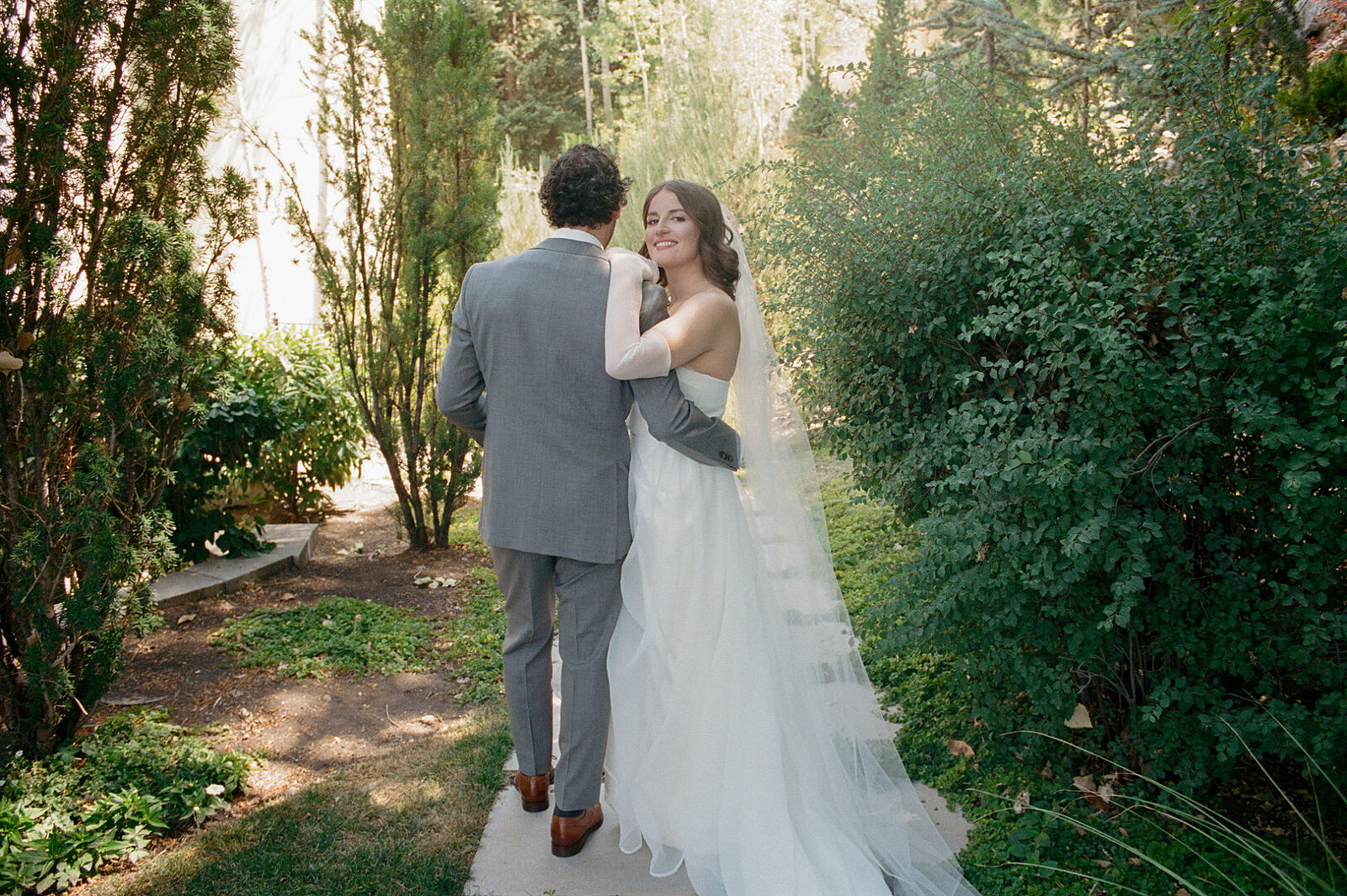 Emma M.’s real Britten wedding