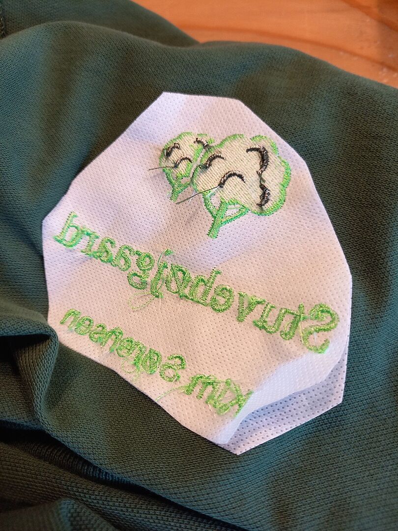 Ufærdig broderibagside