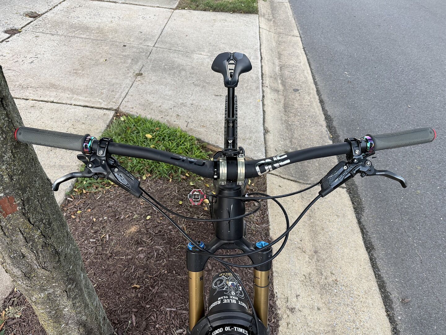 OneUp V2 carbonstyr 800mm 35mm rise E-MTB