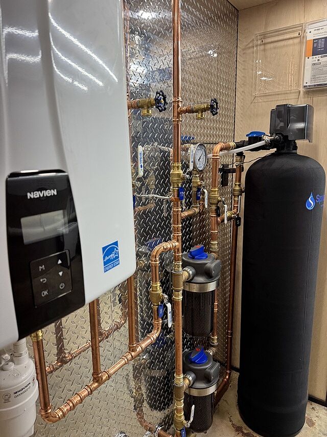 Customer photo 5 of 24 from a review of 2 in 1 Filter + Salt Softener Combo System