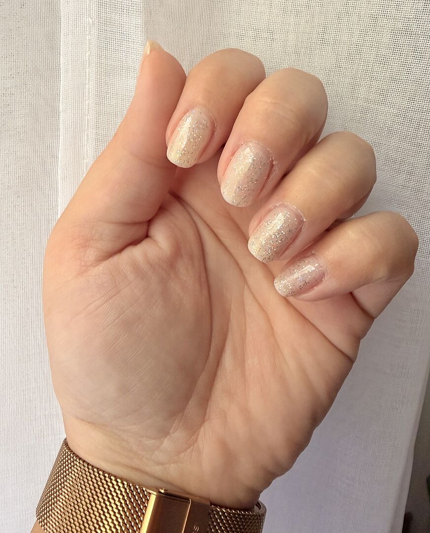 Perfekt für Schmuck-Nägel