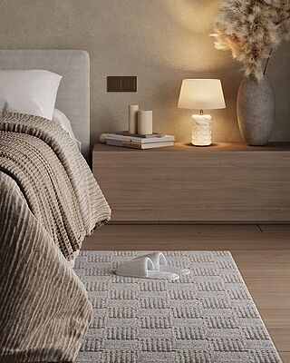 Acle Hand Woven Wool Rug - Ivory