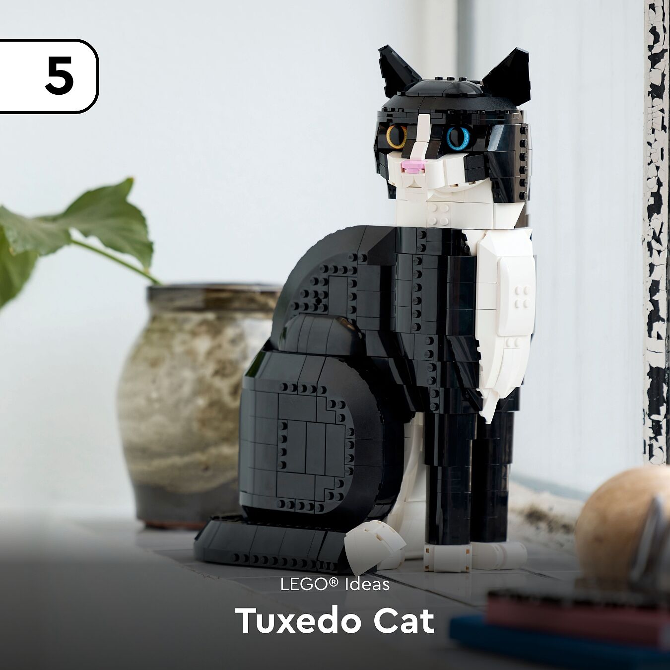 Cat lego hotsell