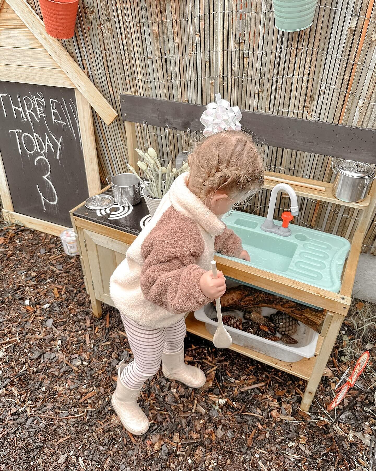 TP Junior Chef Wooden Mud Kitchen FSC® certified – TP Toys