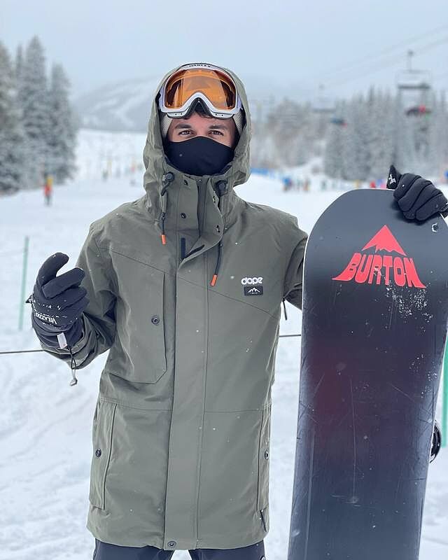 Dope Adept 2021 Snowboard Jacket Olive Green