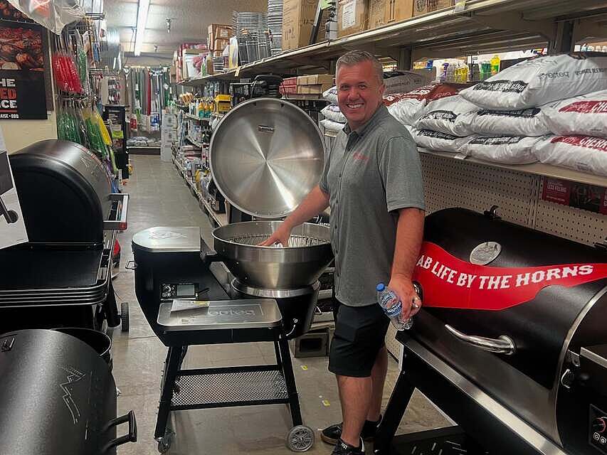 Today Justin from recteq_official was here in store training our employees on our Recteq grills and smokers. We carry the Recteq Backyard Beast Wood Pellet WiFi Grill and Smoker, Recteq SmokeStone Wood Pellet WiFi Pellet Griddle and the Recteq B380X Bullseye Deluxe Wood Pellet WiFi Grill and Smoker.Thank you Justin for stopping by today. Ask any associate for more details. #recteq #recteqbullseye #recteqbackyardbeast #merrittsacehardware