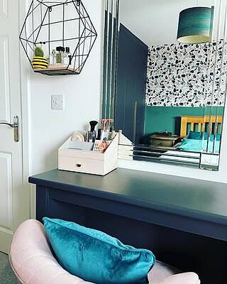 Blush Pink Makeup Organiser