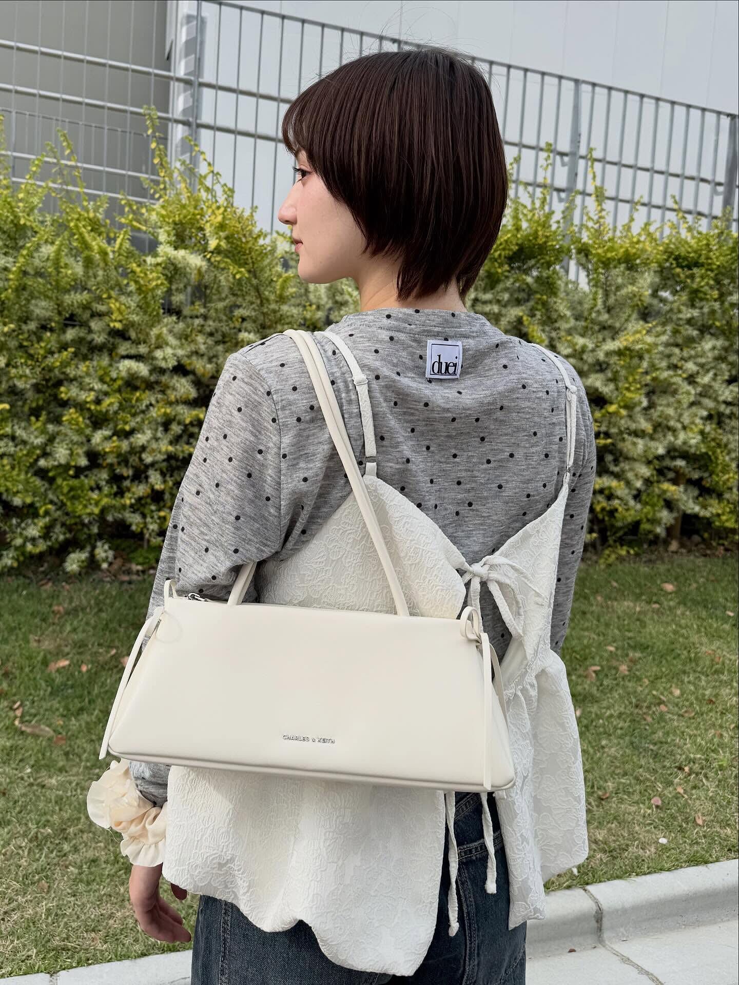 チャールズアンドキース CHARLES & KEITH ボウトップ ハンドルバッグ 【再入荷】（Khaki） -靴