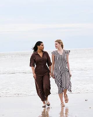Maggie Barrel Leg Linen Blend Jumpsuit - Peppercorn – Universal