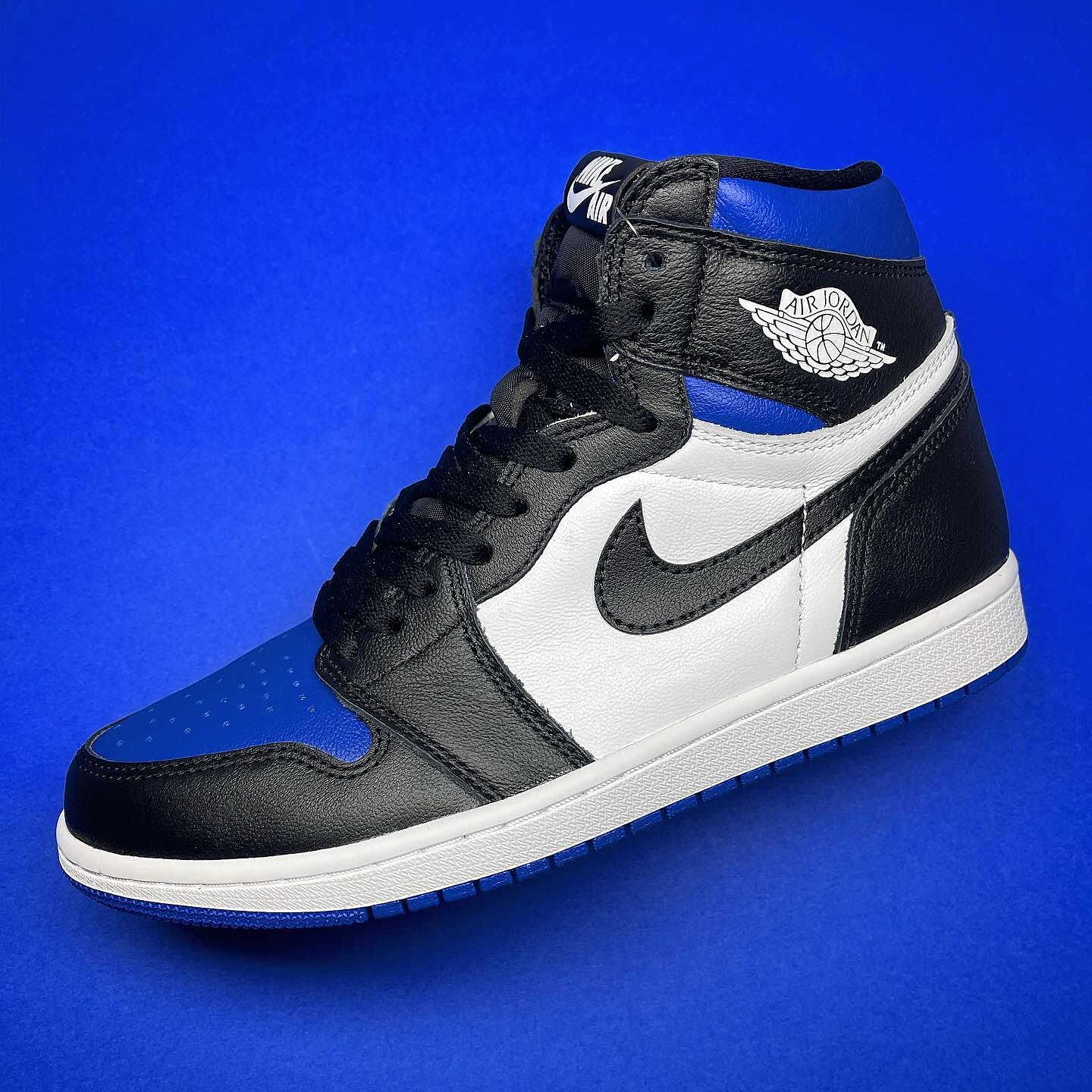Air Jordan 1 Retro High OG 'Royal Toe' 555088-041 – Sole Seriouss