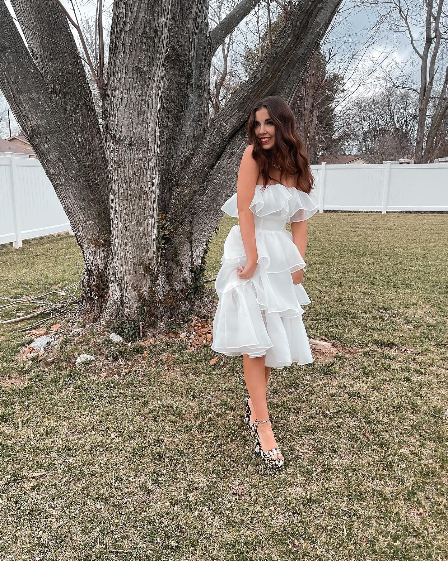 ワンピース andmary Lotta frill layered dress white Oceana Layered Ruffle Maxi Dress White– Selfie Leslie