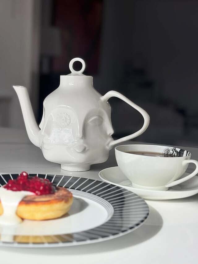 Dora Maar Teapot