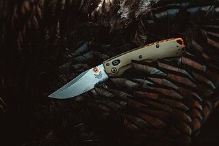 15534 Mini Taggedout® in OD Green G10 |Benchmade Knives