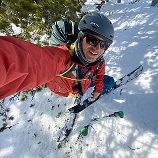 Smith mission snow store helmet