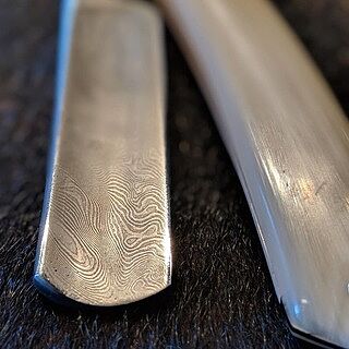 Thiers Issard Straight Razor, Damascus, Blonde Horn, 6/8