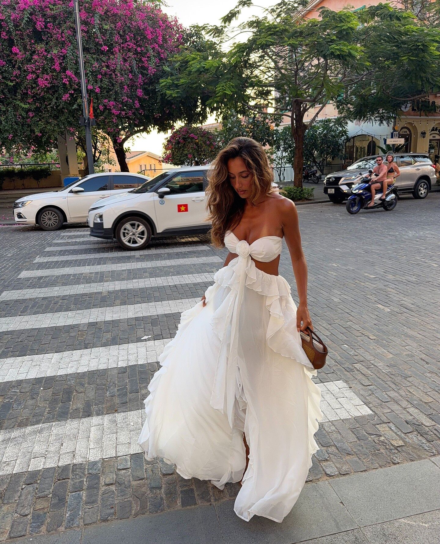 Santiago Cut-Out Ruffle Maxi Dress White– Selfie Leslie