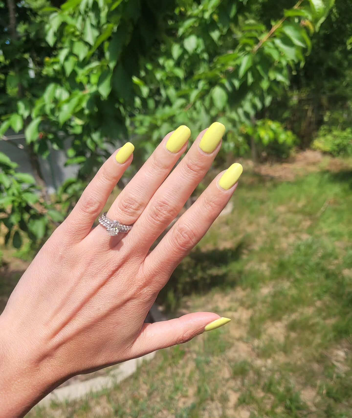 Game Set Mani – Olive and June